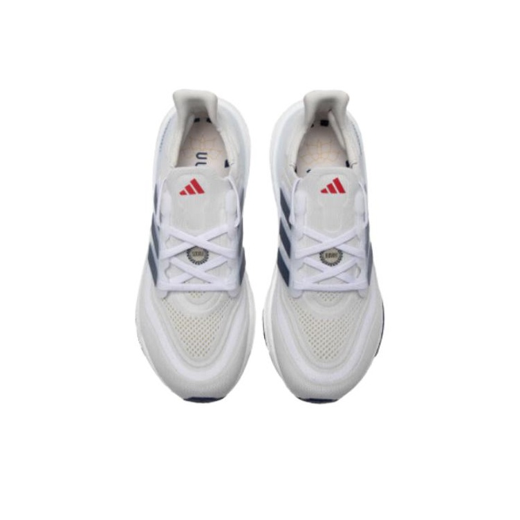 Adidas Ultraboost Light Scarpe - Adidas Shoes Ultraboost Light recensione e prezzo